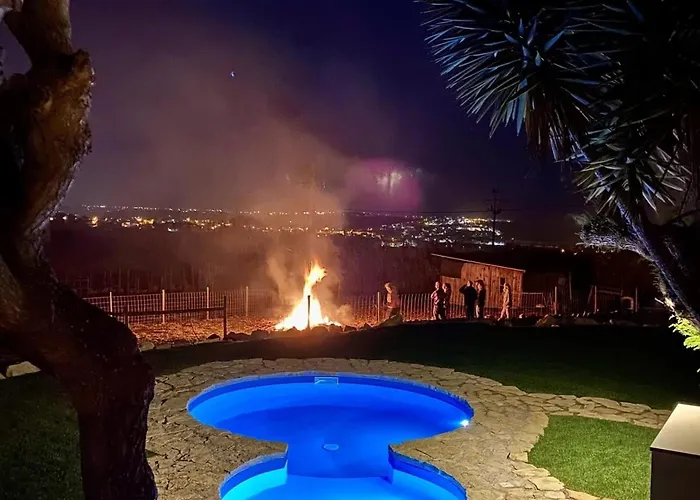 Casa de Férias Da Silva Surfcamp, Tiny House Luna Lourinhã