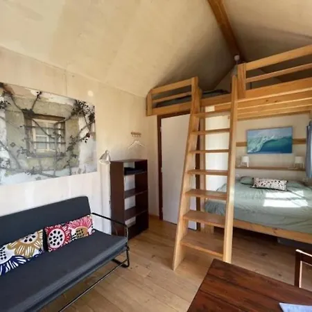 Holiday home Da Silva Surfcamp, Tiny House Luna Lourinha (Lisbon)