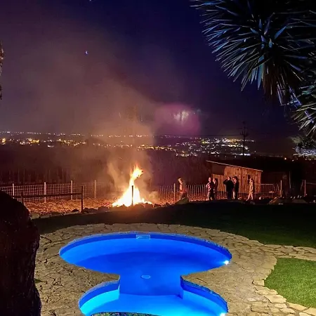 Hébergement de vacances Da Silva Surfcamp, Tiny House Luna Lourinhã
