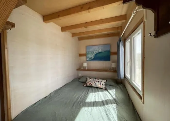 Da Silva Surfcamp, Tiny House Luna 度假居 劳林哈